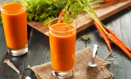 Морковный сок: в чем его польза и вред для организма